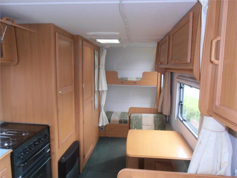 avondale dart 556 2004 berth caravans caravan
