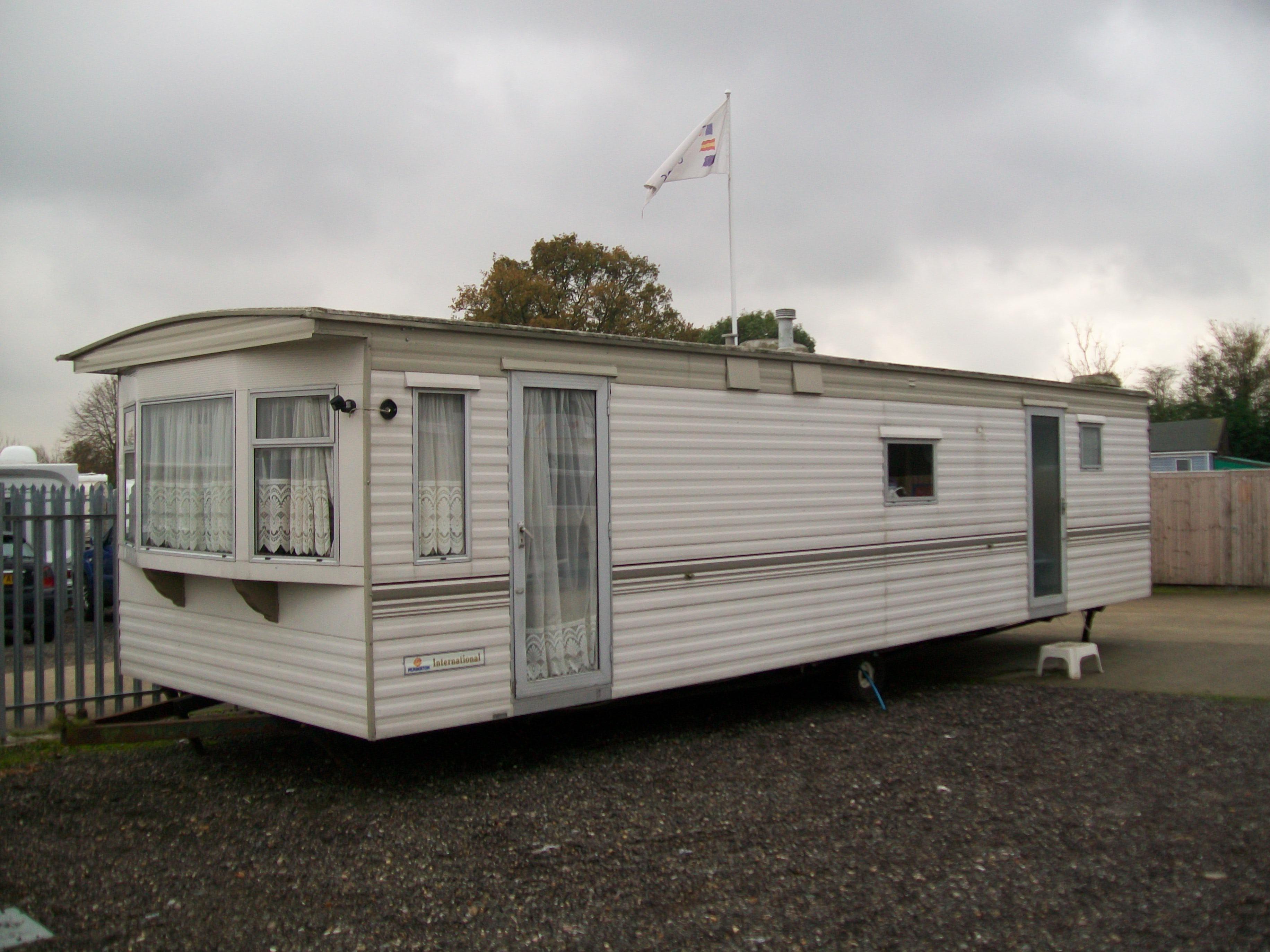 Pemberton International 1995 2 berth Static Caravan for sale from SH