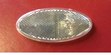 Oval reflector - white