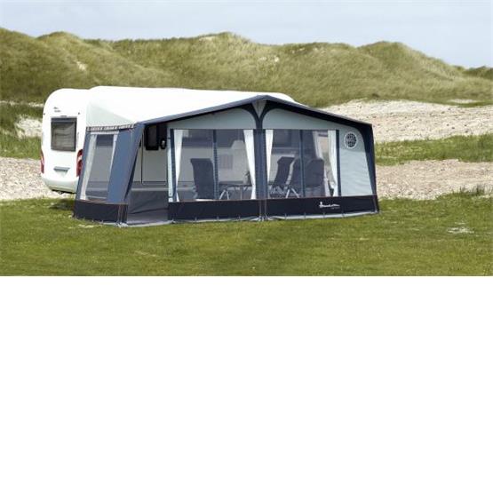 Isabella Hymer Feeling Awnings