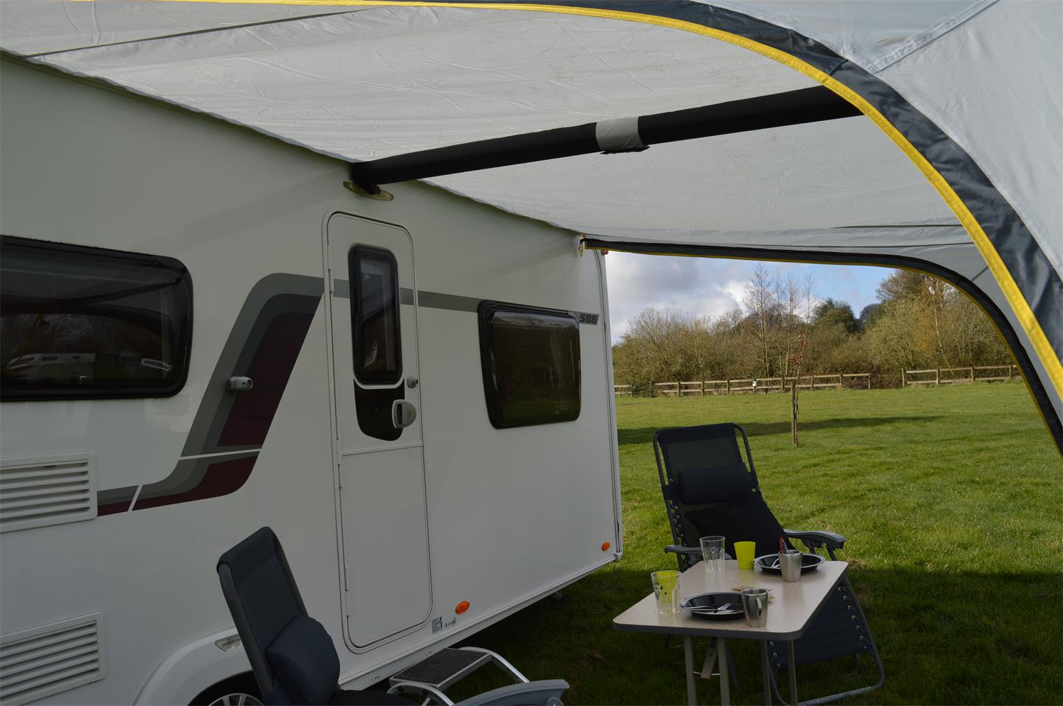 Maypole Air Sun Canopy for Caravans & Motorhomes Maypole Awnings