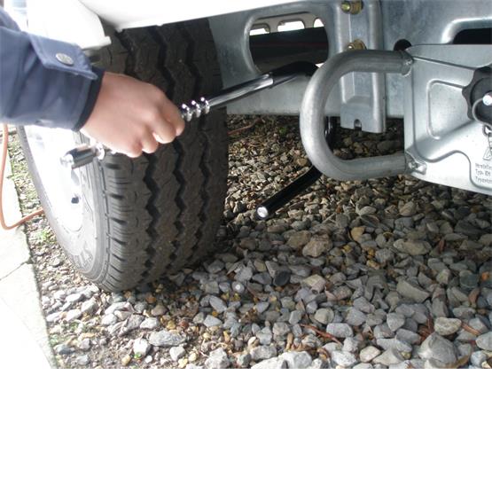 Milenco Compact C Wheel Clamp image 2