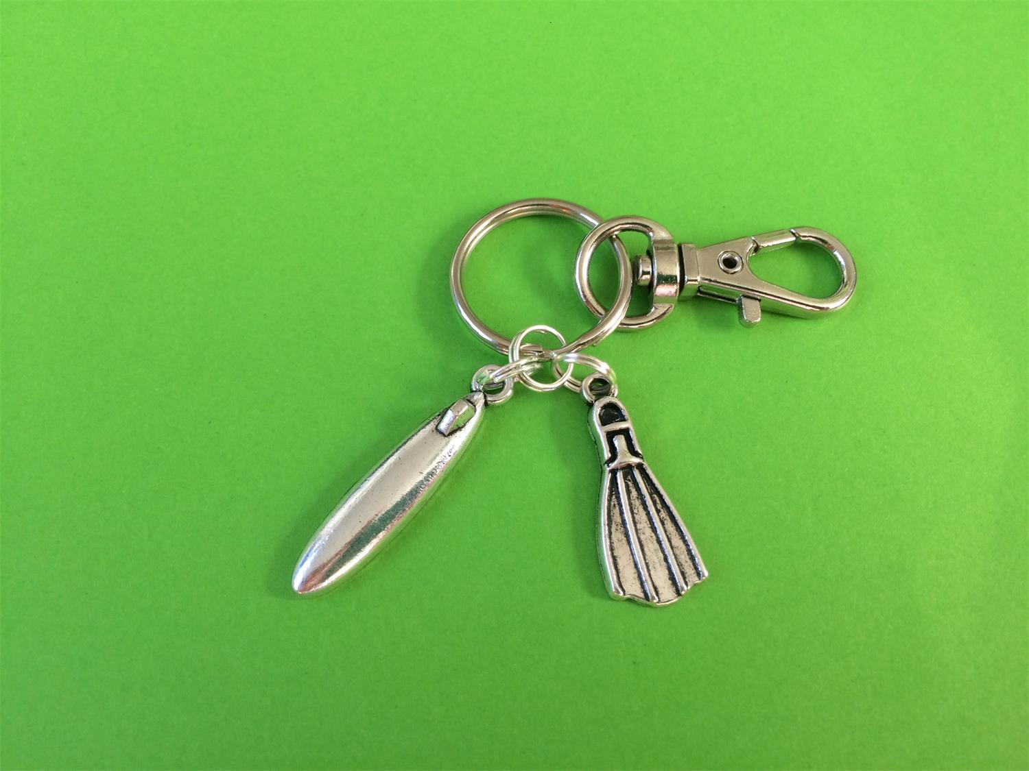 Surfboard and fin (flipper) keyring great christmas/ birthday gift