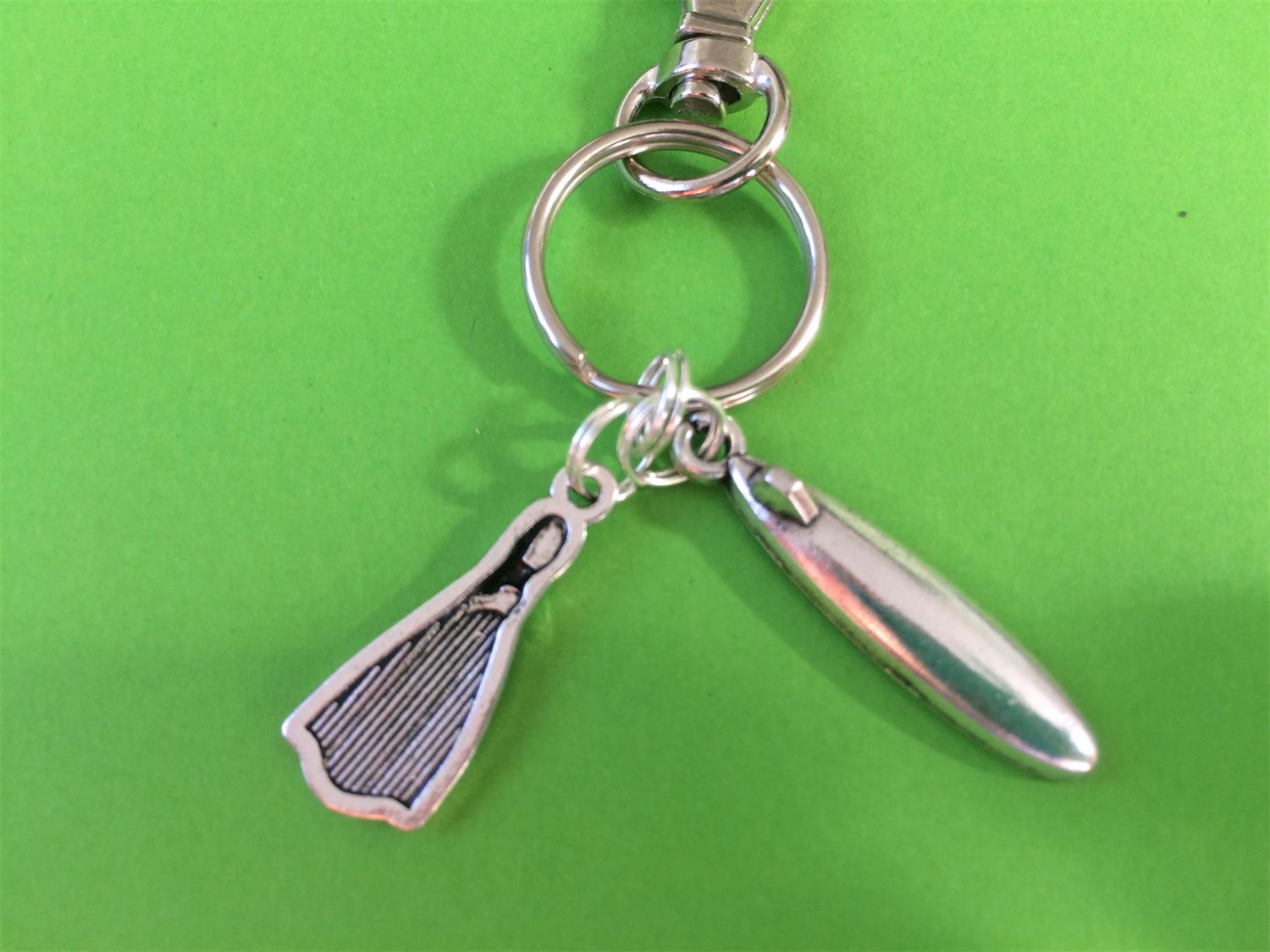 Surfboard and fin (flipper) keyring great christmas/ birthday gift