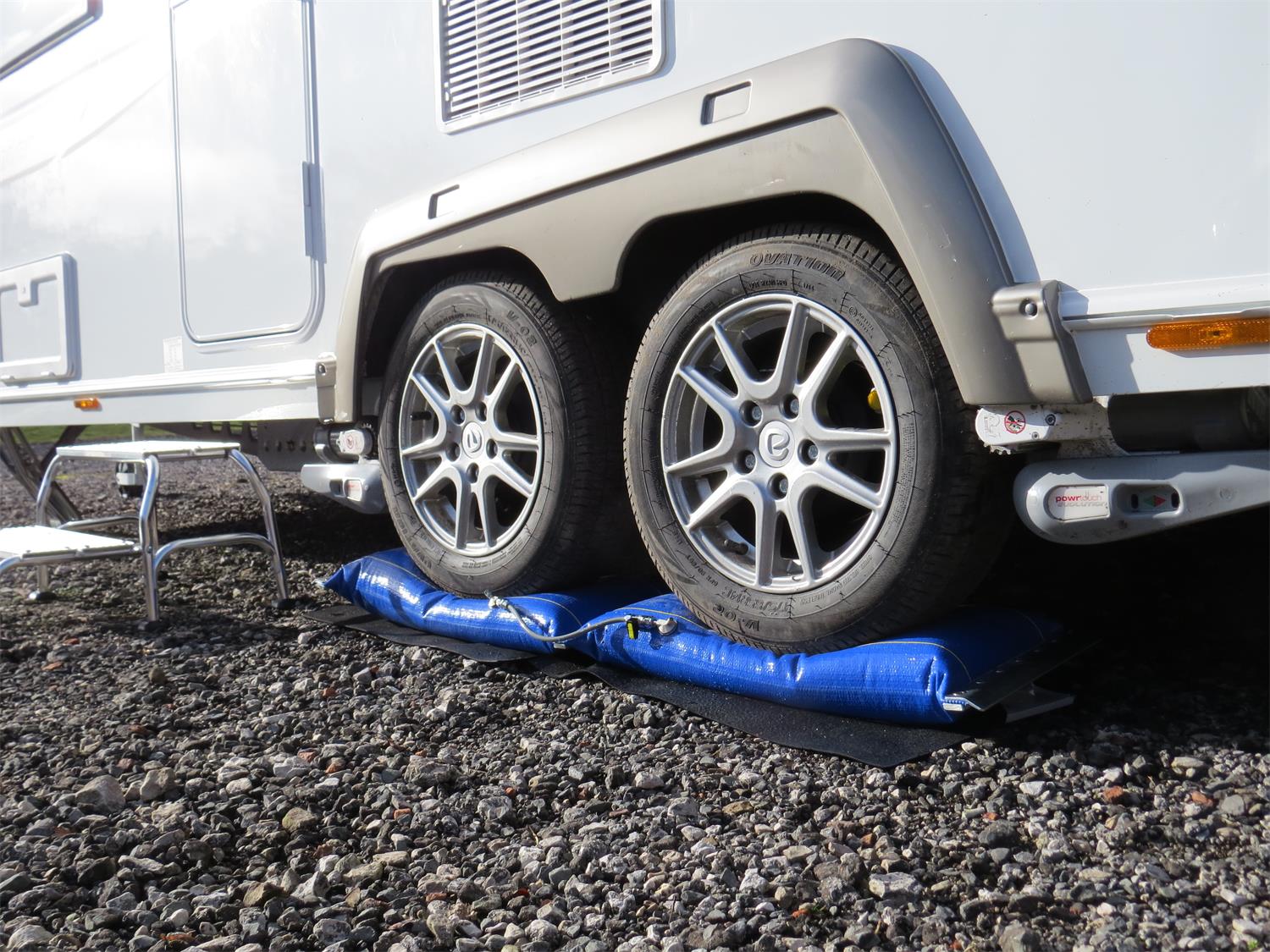 Lock 'n' Level Twin Axle Caravan and Motorhome Levelling aids