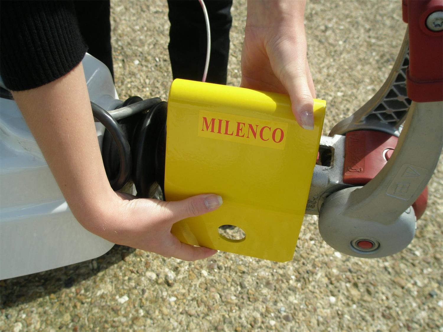Milenco Heavy Duty Alko 3004 Caravan Hitch Lock Milenco Code 2004