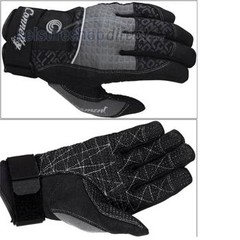 Connelly Tournament glove M
