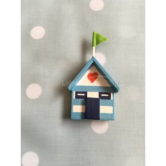Shoeless Joe beach hut magnet (3)