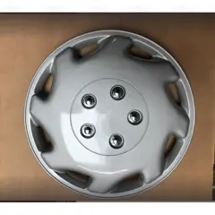 Milenco 14$$$ Silver Wheeltrims 440S