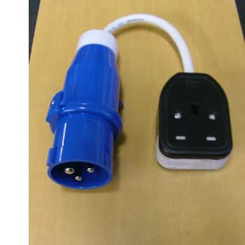 Conversion lead 16amp 3 pin to 13 amp socket