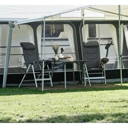 Isabella Loke Chair High Back