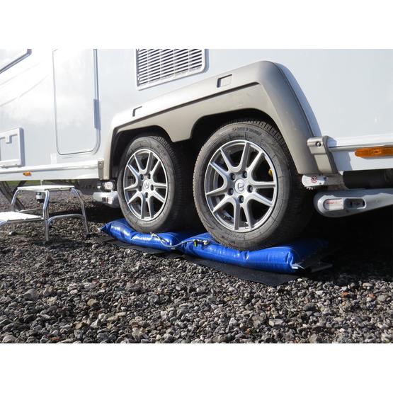 Lock 'n' Level Twin Axle image 7