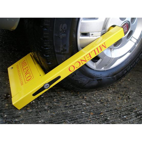Milenco Compact Wheelclamp image 1