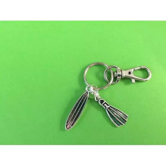 Surfboard and fin (flipper) keyring great christmas/ birthday gift image 1