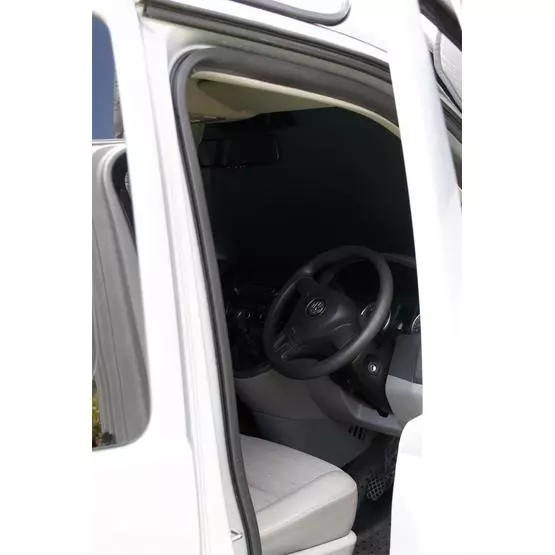 Maypole External Blackout Screen For VW T5/T6 Campervans image 3