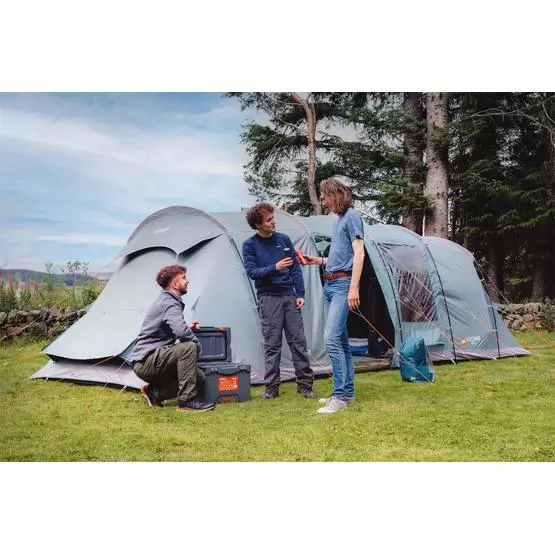 Vango Castlewood 800XL Poled Family Tent Package image 3
